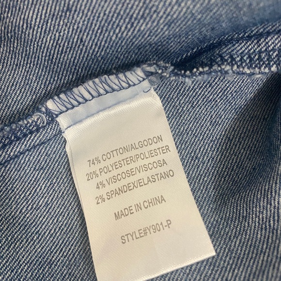 Denim Jean jacket with Dior logo - Picture 4 of 10